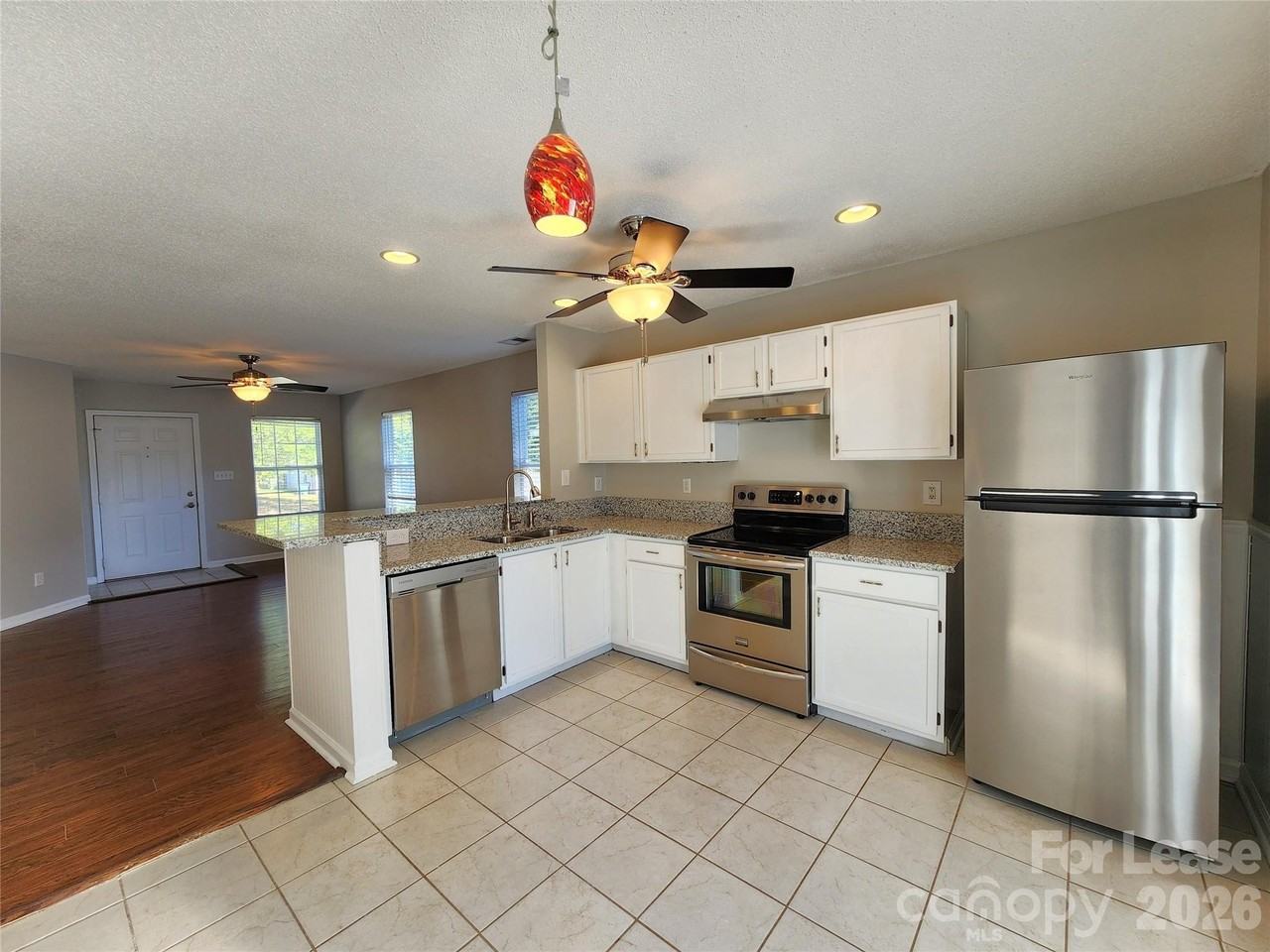 3058 Champion Ln Sw - Photo 4 of 18