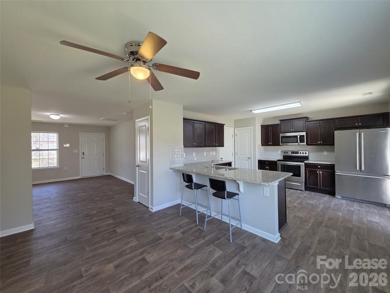 4265 Long Arrow Dr - Photo 4 of 20