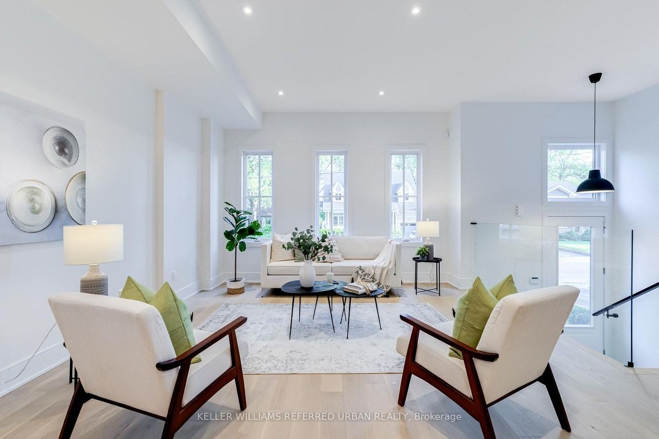 45 Benson Avenue - Photo 3 of 22