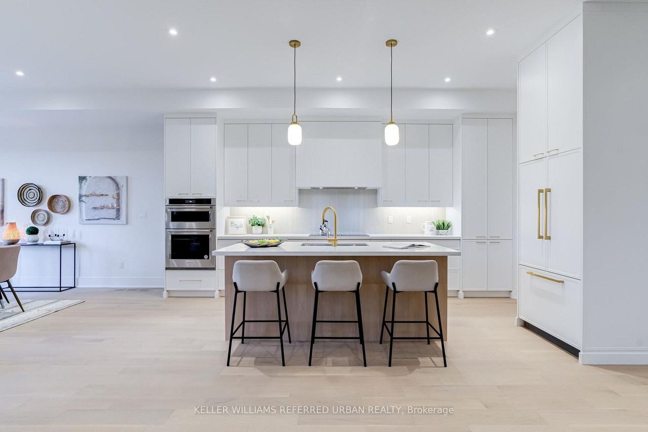 45 Benson Avenue - Photo 7 of 22
