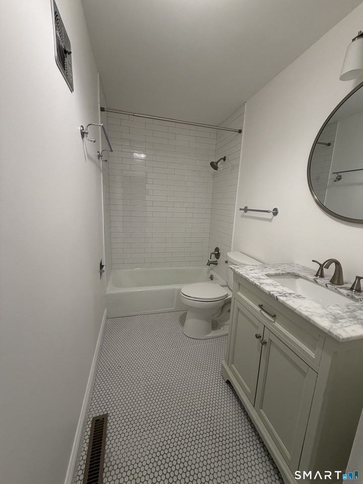 58 Olcott Way #58 - Photo 6 of 16