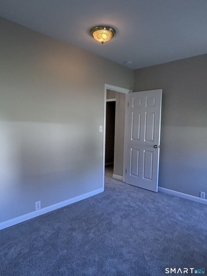 52 Millstone Rd W #1 - Photo 7 of 17