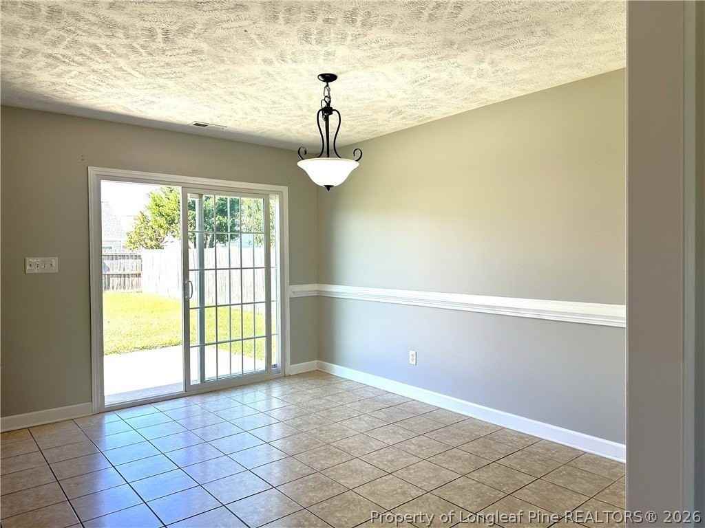 220 Audubon Dr - Photo 5 of 19