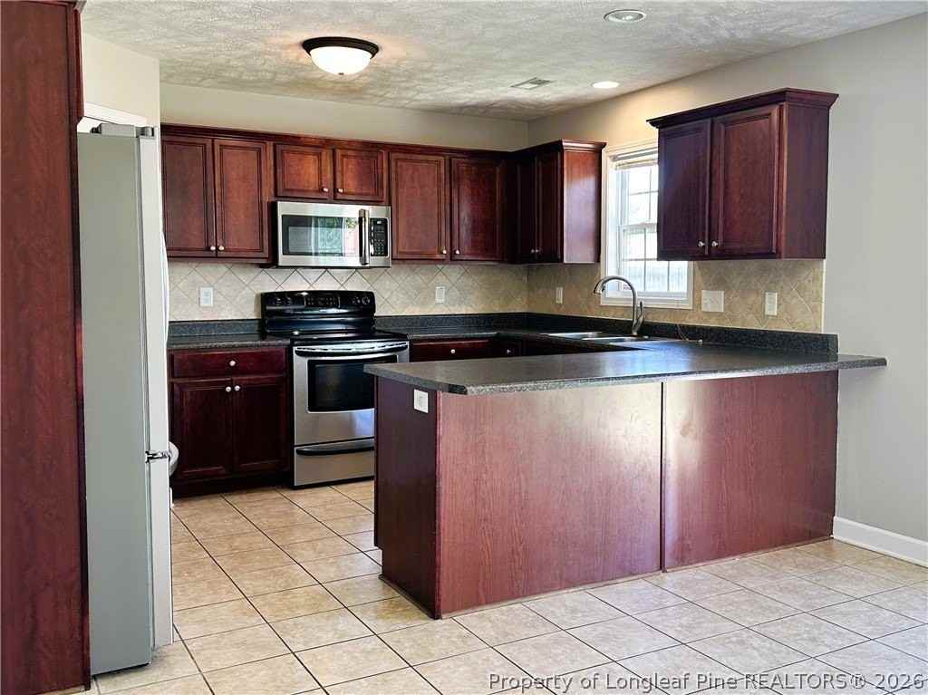 220 Audubon Dr - Photo 6 of 19