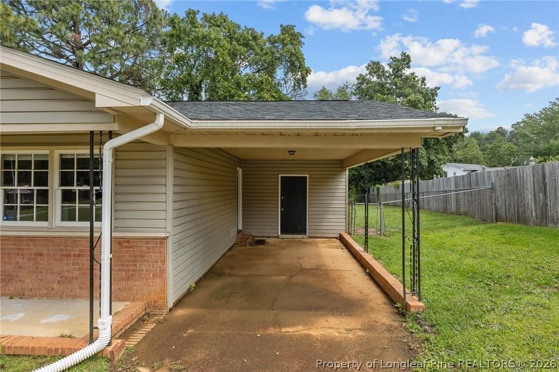 7606 Sable Dr - Photo 5 of 30