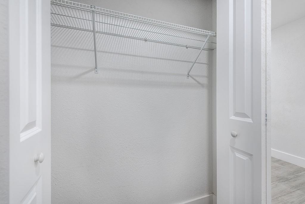 216 Jackson Ave #1 - Photo 7 of 14