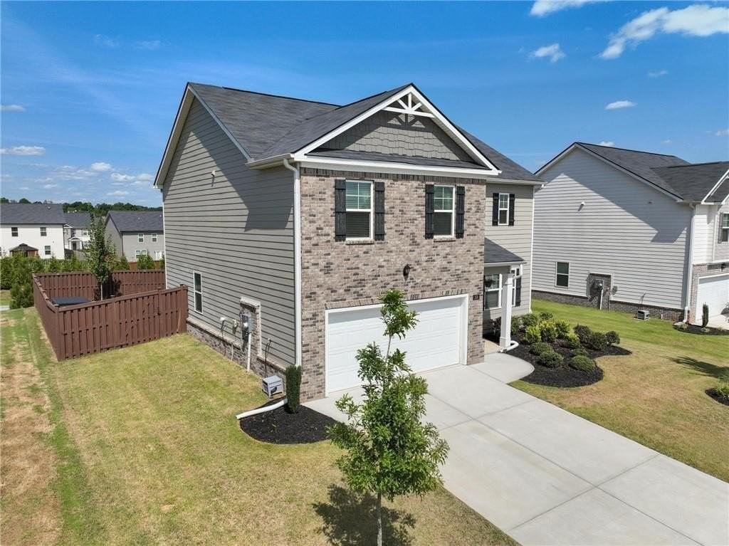 258 Aster Ave - Photo 3 of 50