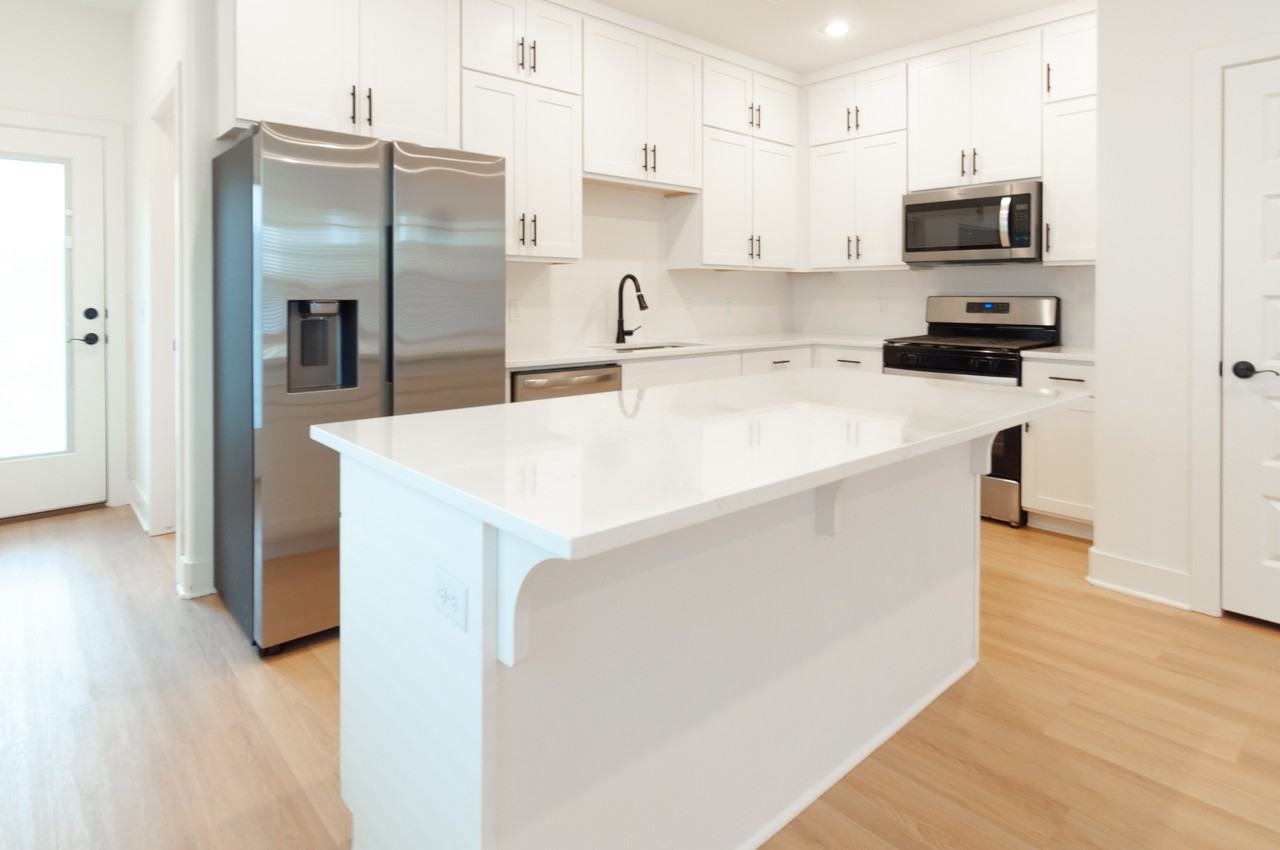 1234 W James St #1 - Photo 6 of 16