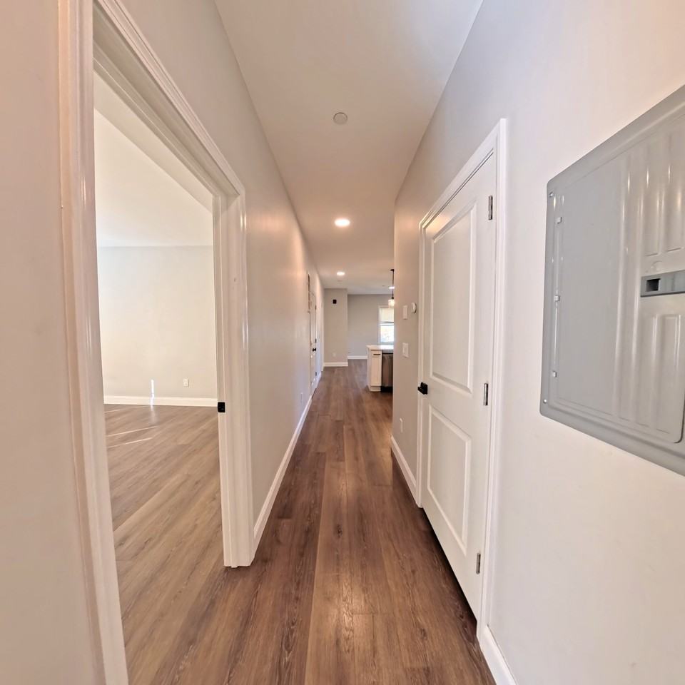 22 Madison Ave #3 - Photo 3 of 11