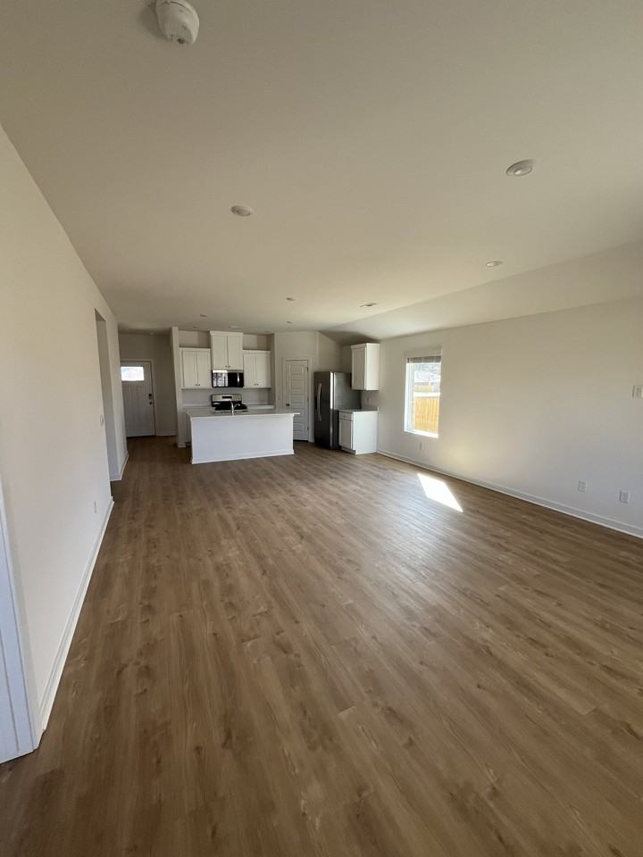 5701 Lavender Ave #1 - Photo 5 of 17