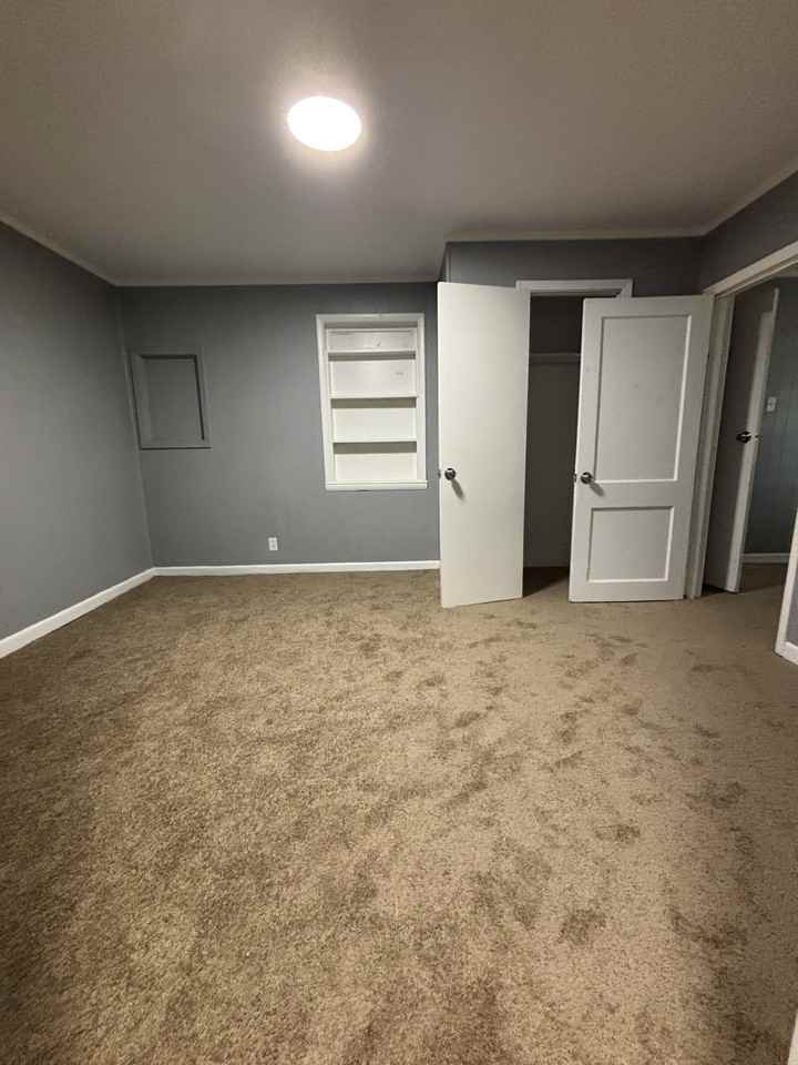 326 N Main St #1 - Photo 7 of 11
