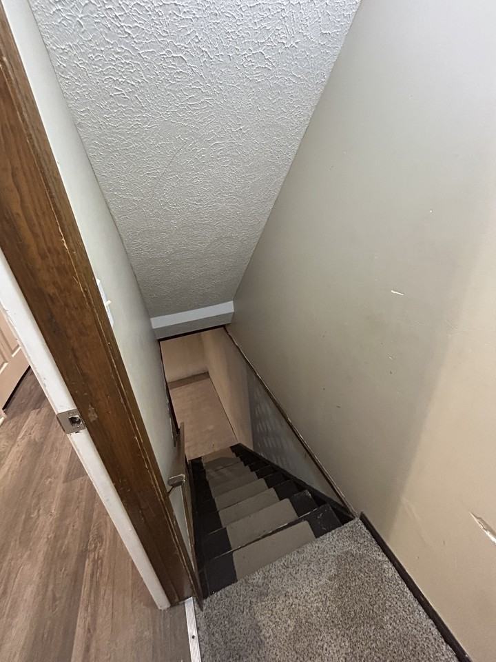 2184 Regency Dr #2184 - Photo 4 of 10