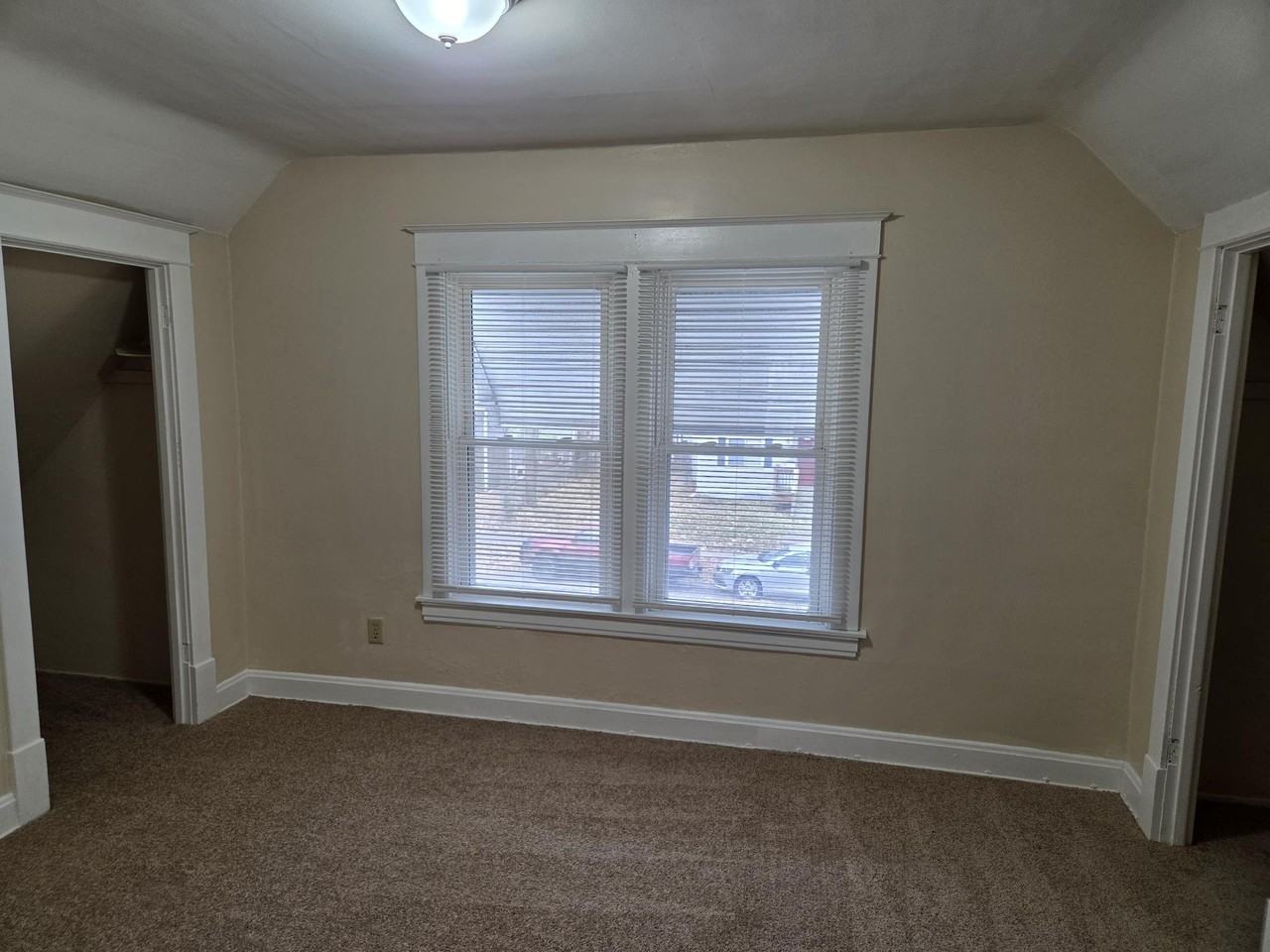 3020 Dupont Ave N #1 - Photo 5 of 20