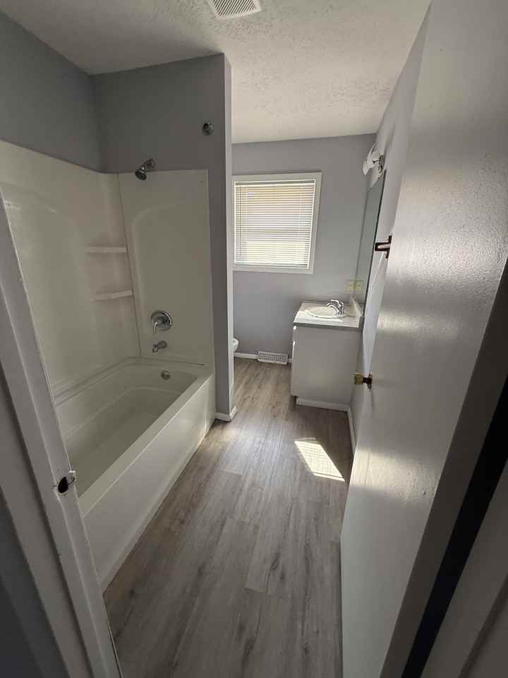 342 E Downing St #B - Photo 6 of 16