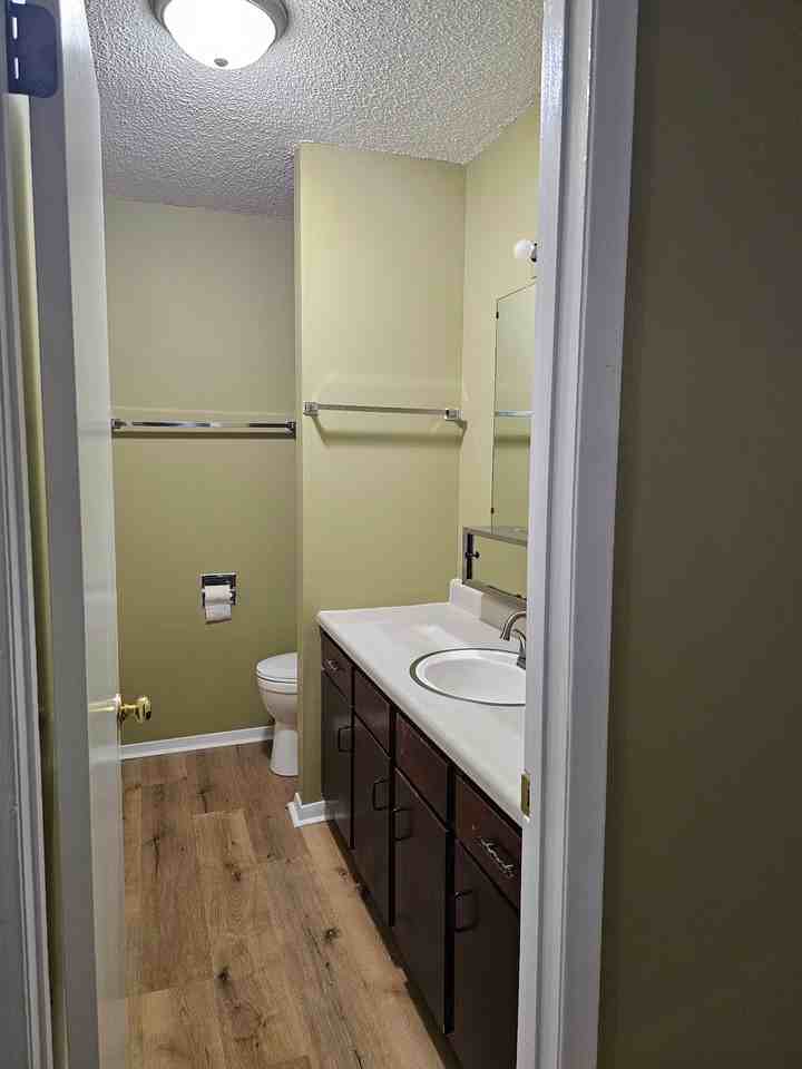 1663 N Marlan Ave #1663 - Photo 5 of 11