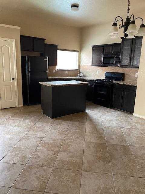 13162 Saker Dr - Photo 6 of 30