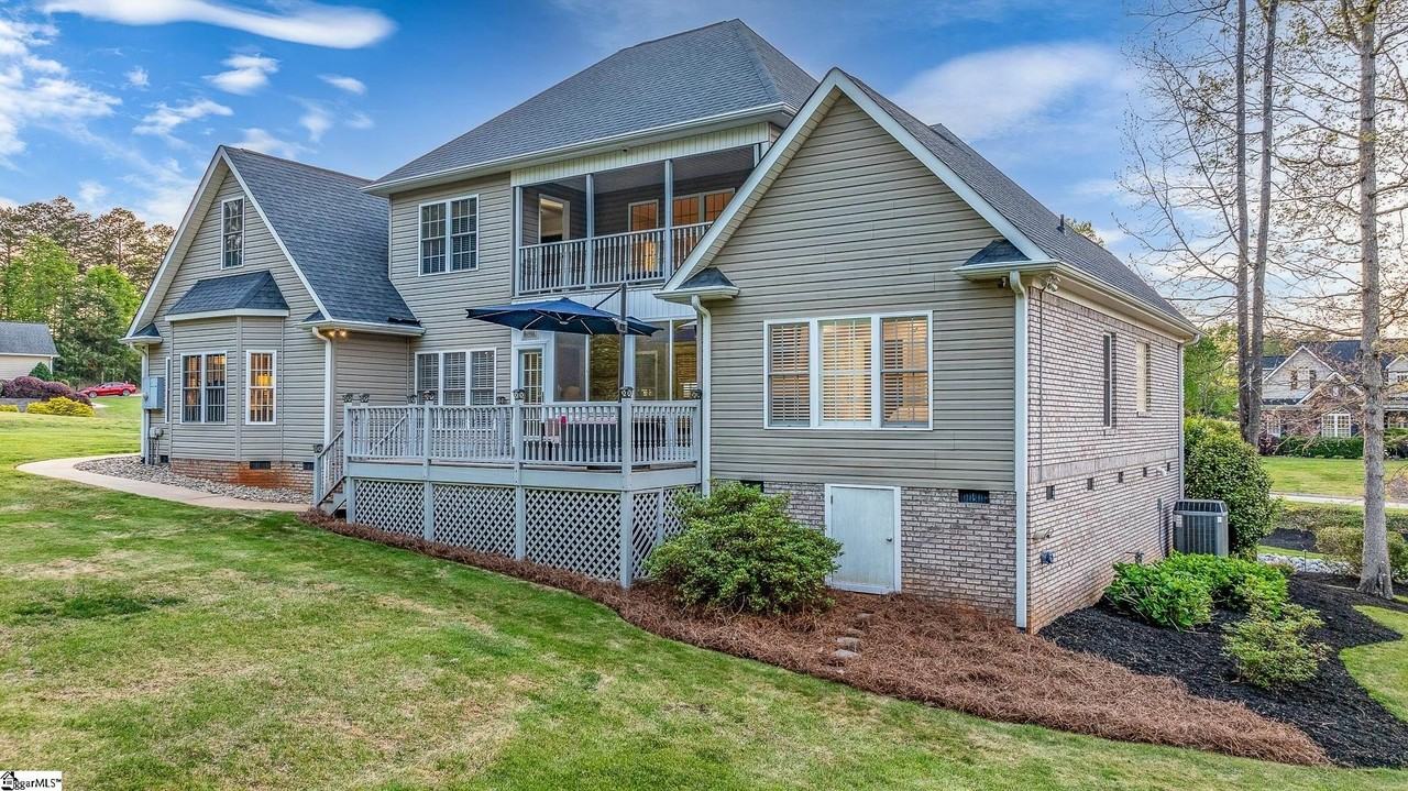 127 Warren Dr - Photo 4 of 39