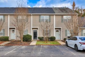 featured image of 4669 Brookwood Ln #1