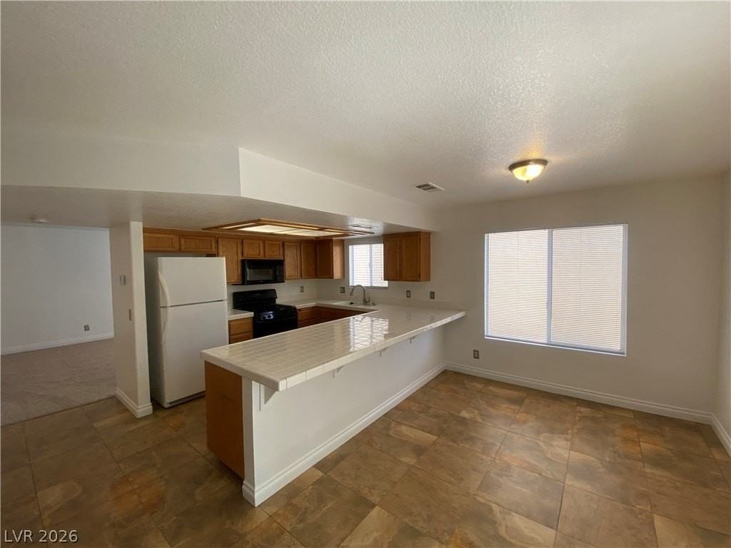 9633 Rancho Palmas Dr - Photo 5 of 28