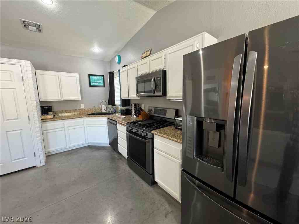 7267 Sixshooter Dr - Photo 6 of 21
