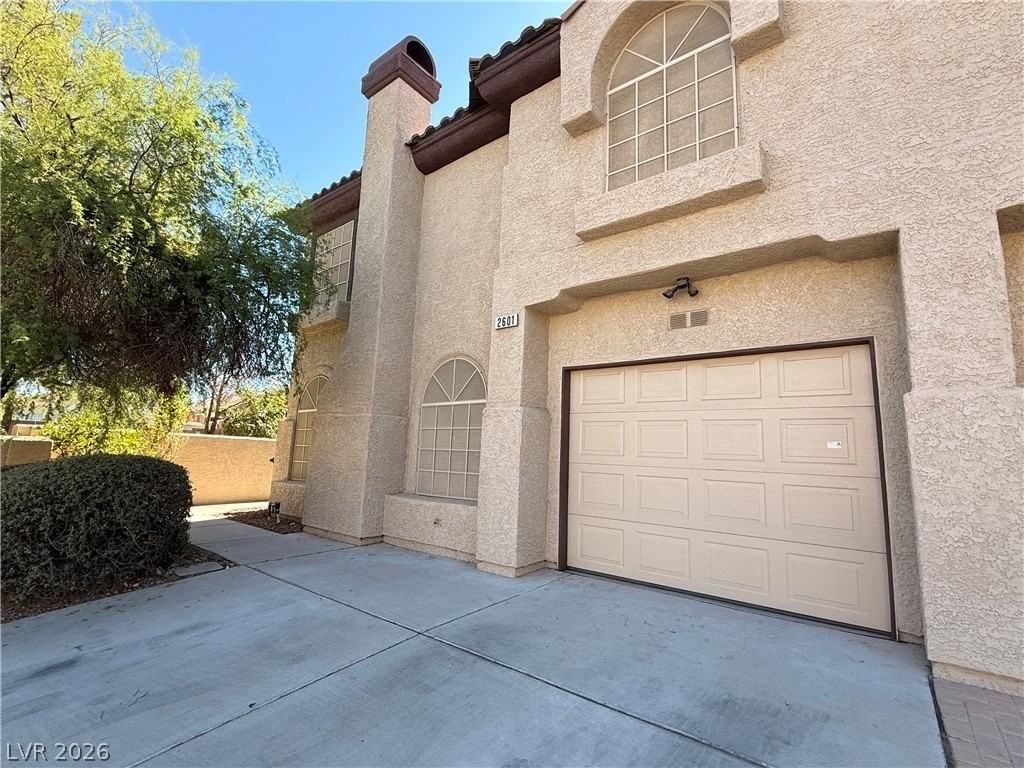 2601 Country Maple Ave