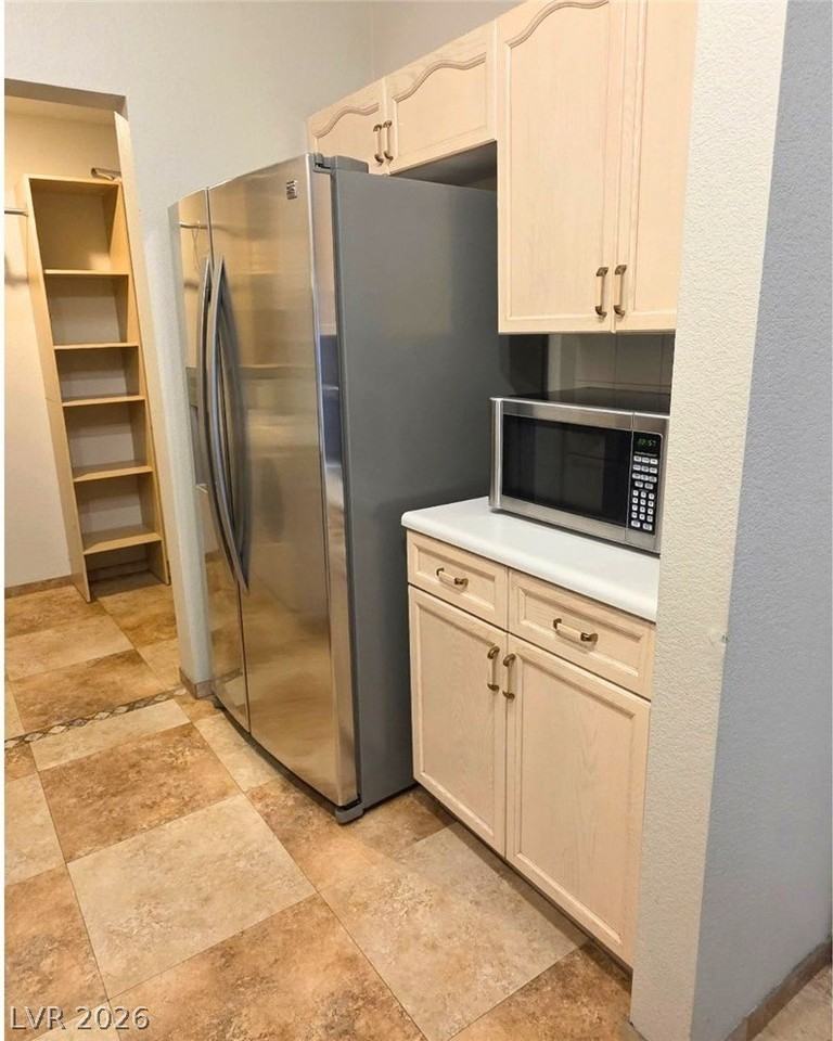 2601 Country Maple Ave - Photo 6 of 21