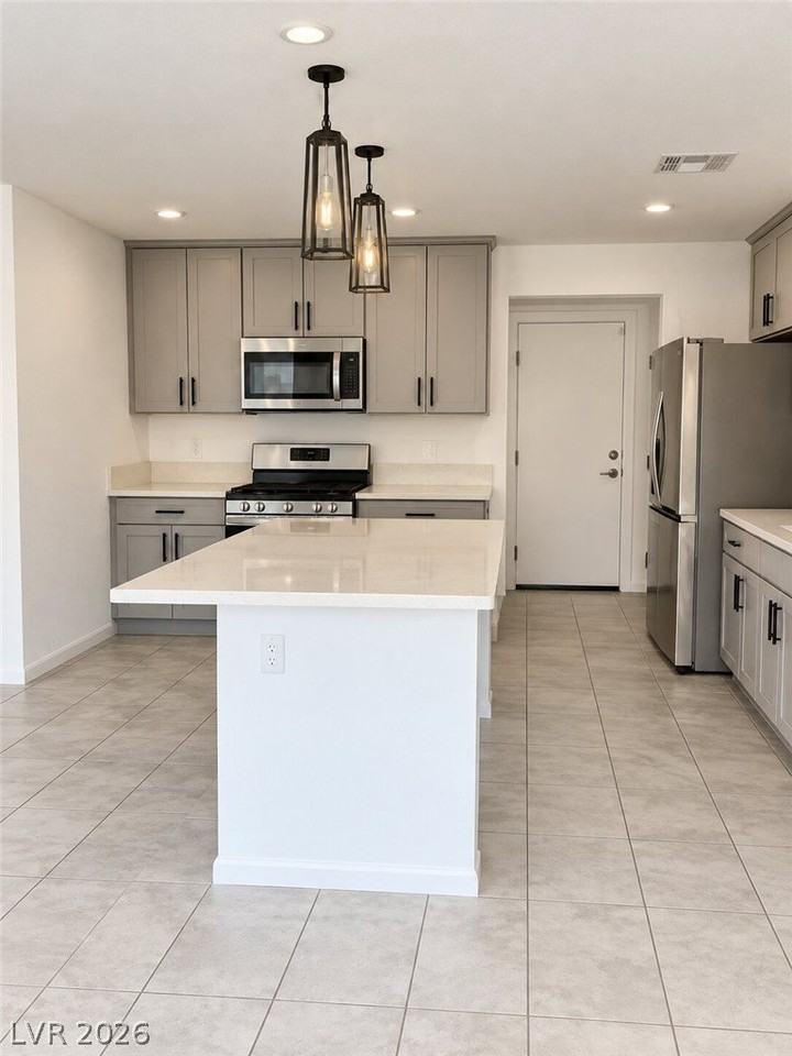 5371 Barcola Ave - Photo 2 of 11