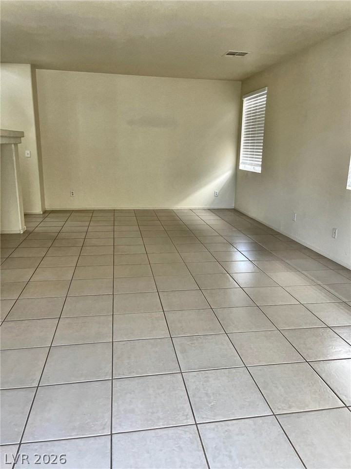 4670 San Vito St - Photo 6 of 16