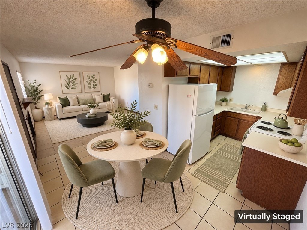 2772 Eldora Cir #C - Photo 5 of 15