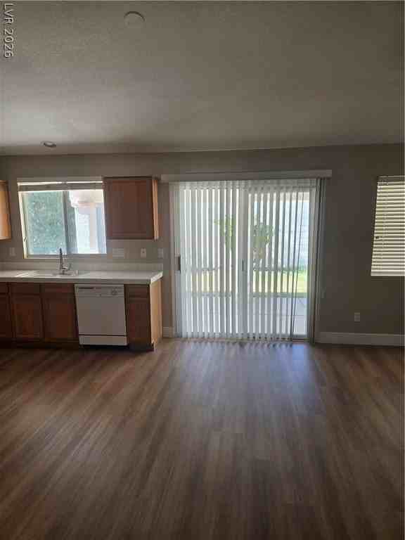 239 Oxford Cloth Ct - Photo 7 of 28
