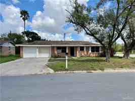 featured image of 200 W Camellia Ave