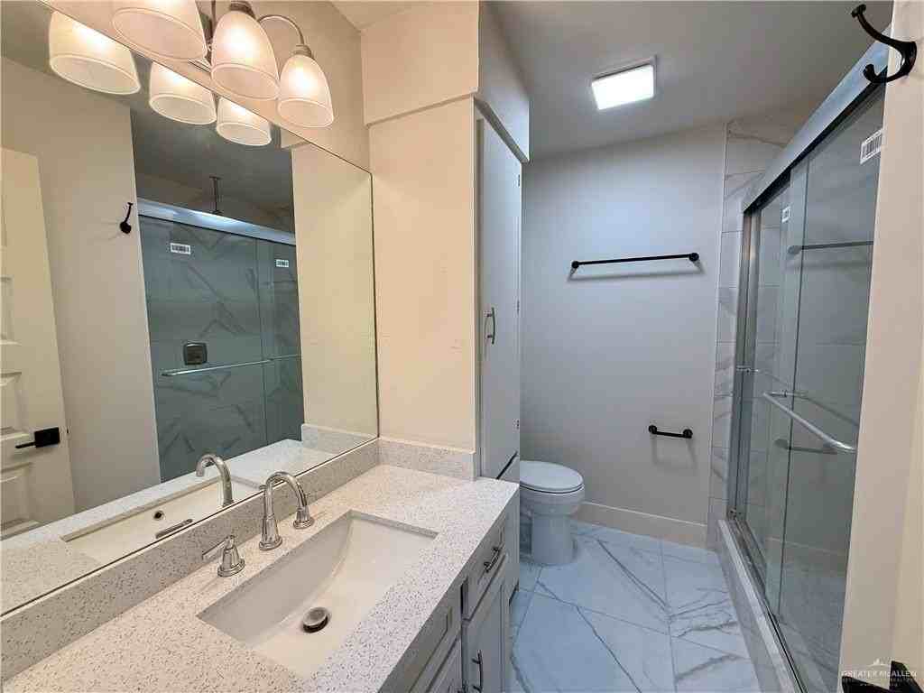 200 W Camellia Ave - Photo 6 of 15