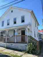 featured image of 626 Swallow St