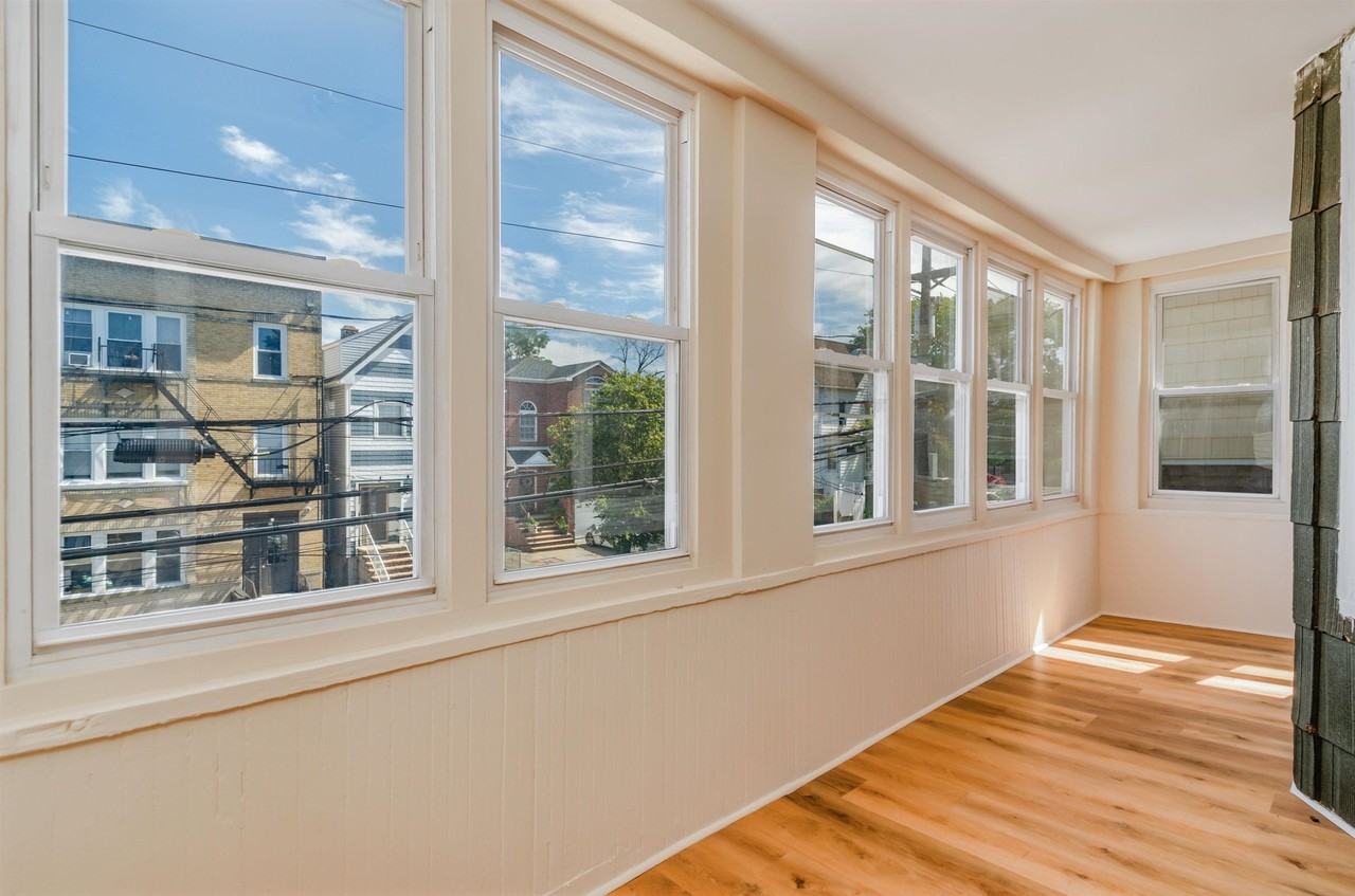 124 W 54th St #2 - Photo 7 of 15