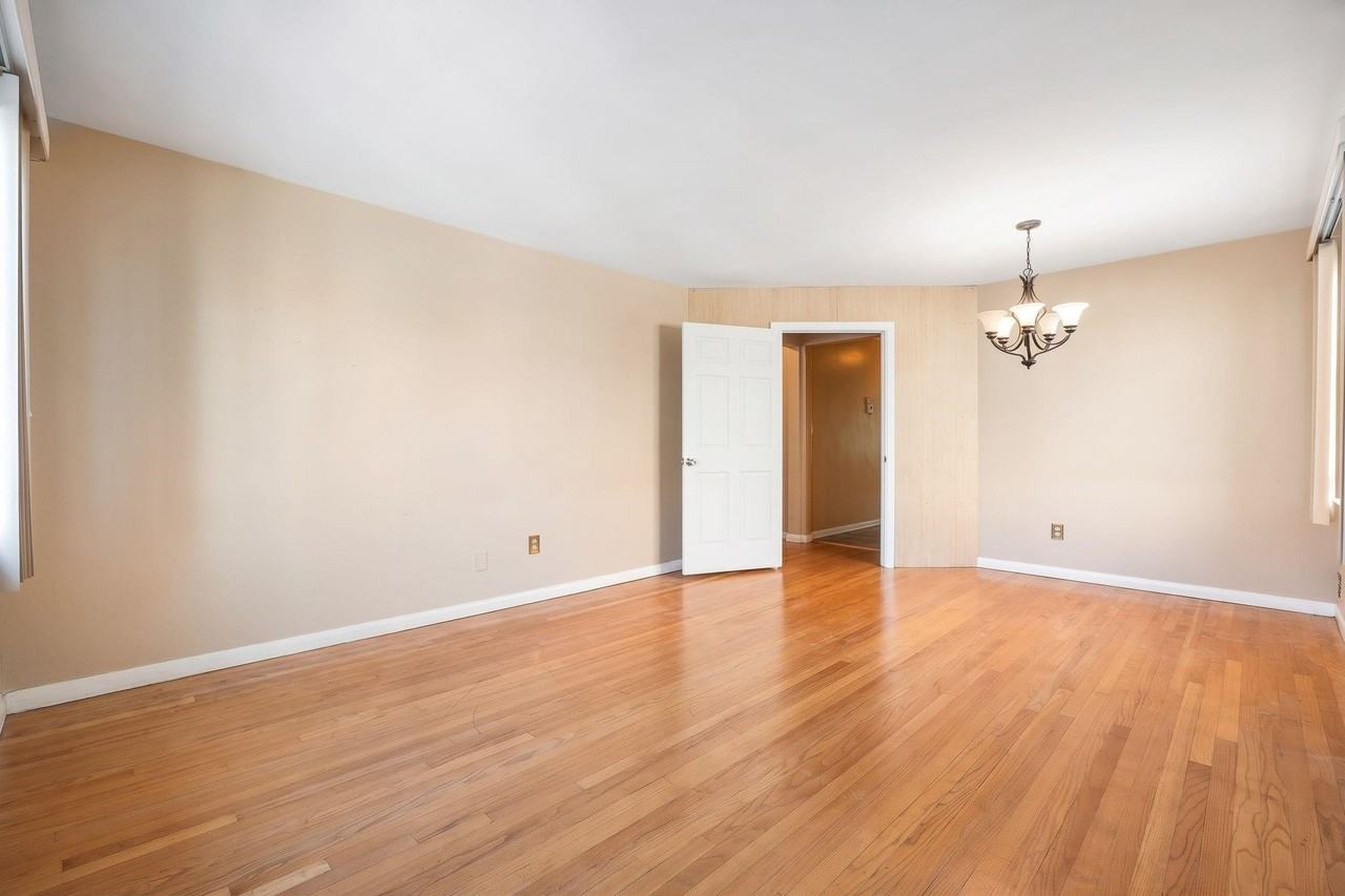 35 Corbin Ave #2 - Photo 2 of 17