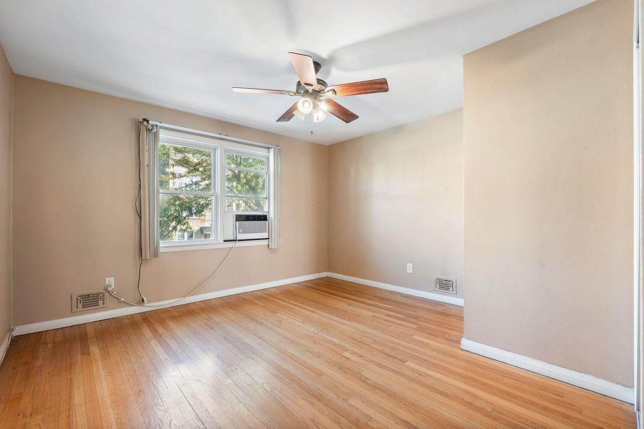 35 Corbin Ave #2 - Photo 3 of 17