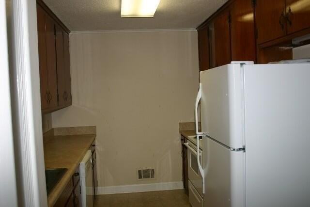 3706 Lexington Dr - Photo 5 of 8
