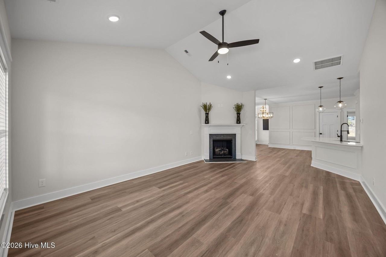 105 Lady O Dr #A - Photo 6 of 44