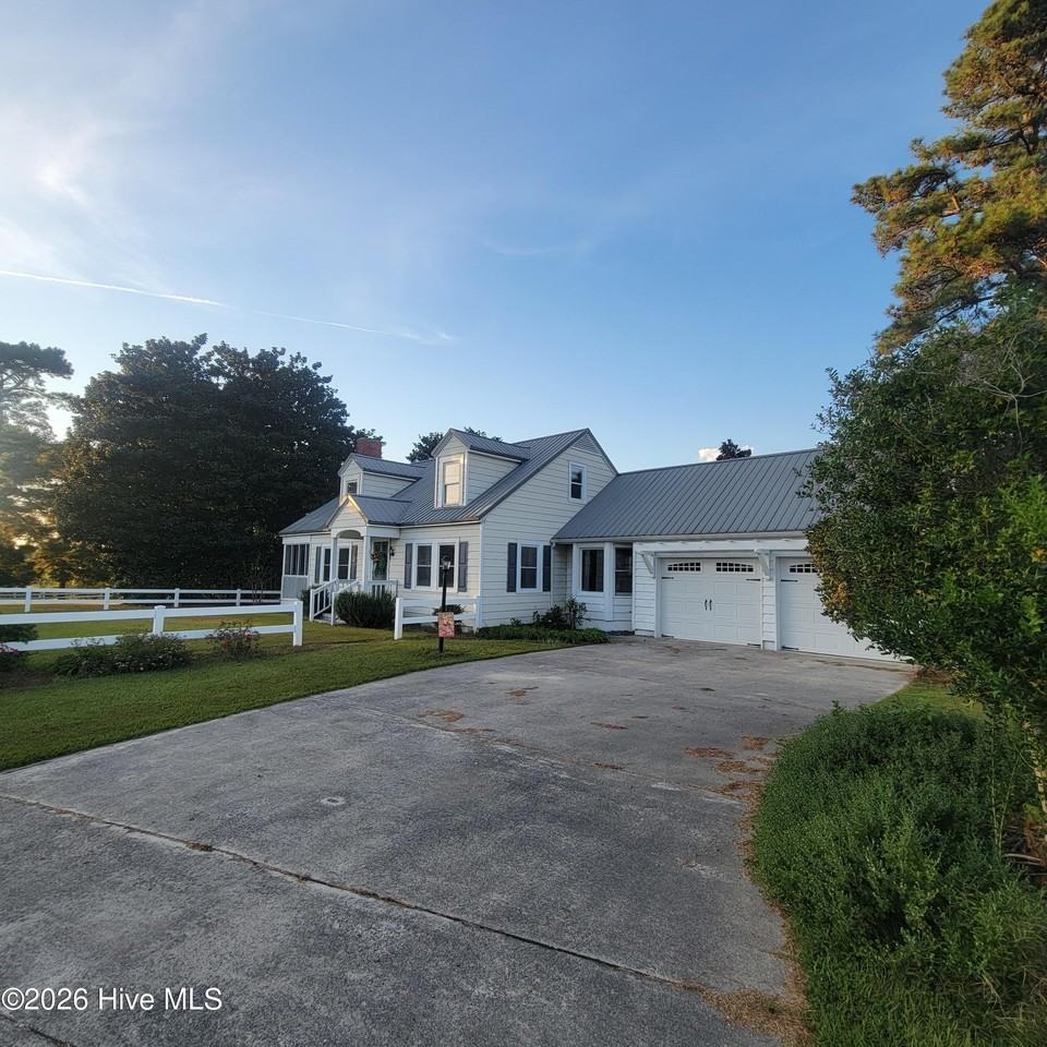 3766 Nc Highway 53 W - Photo 3 of 35