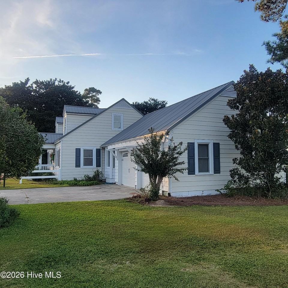 3766 Nc Highway 53 W - Photo 4 of 35