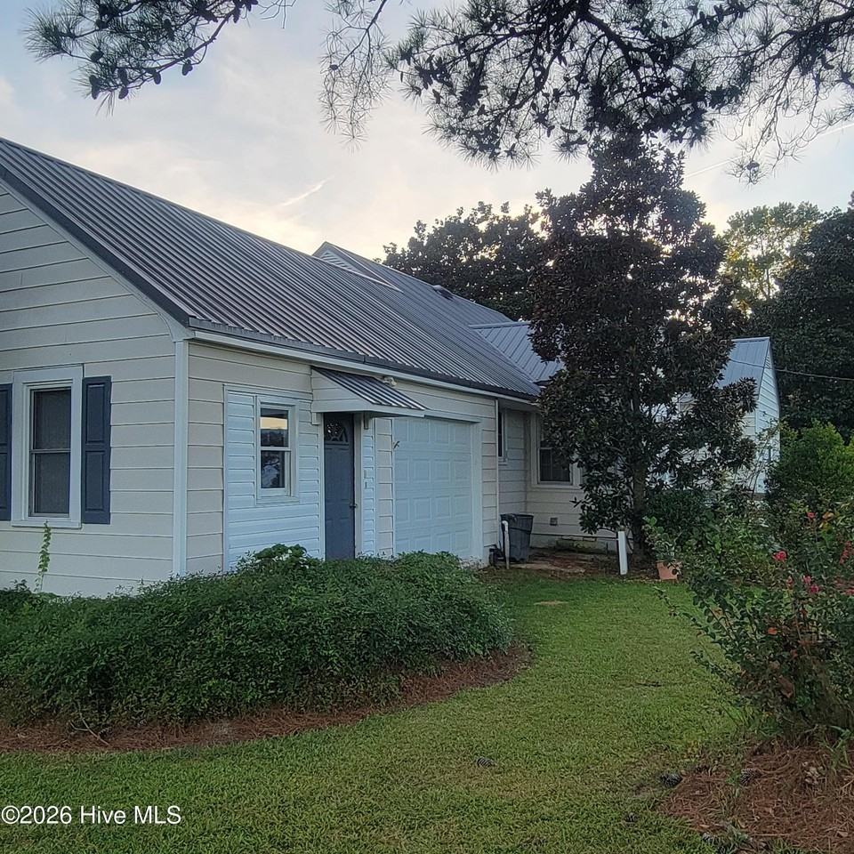 3766 Nc Highway 53 W - Photo 6 of 35