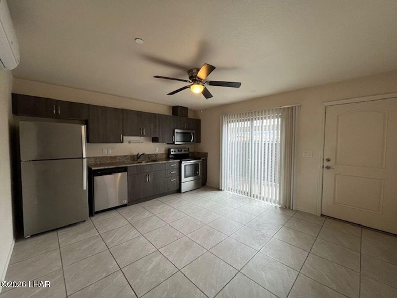 2197 Sandwood Dr #B103 - Photo 3 of 7