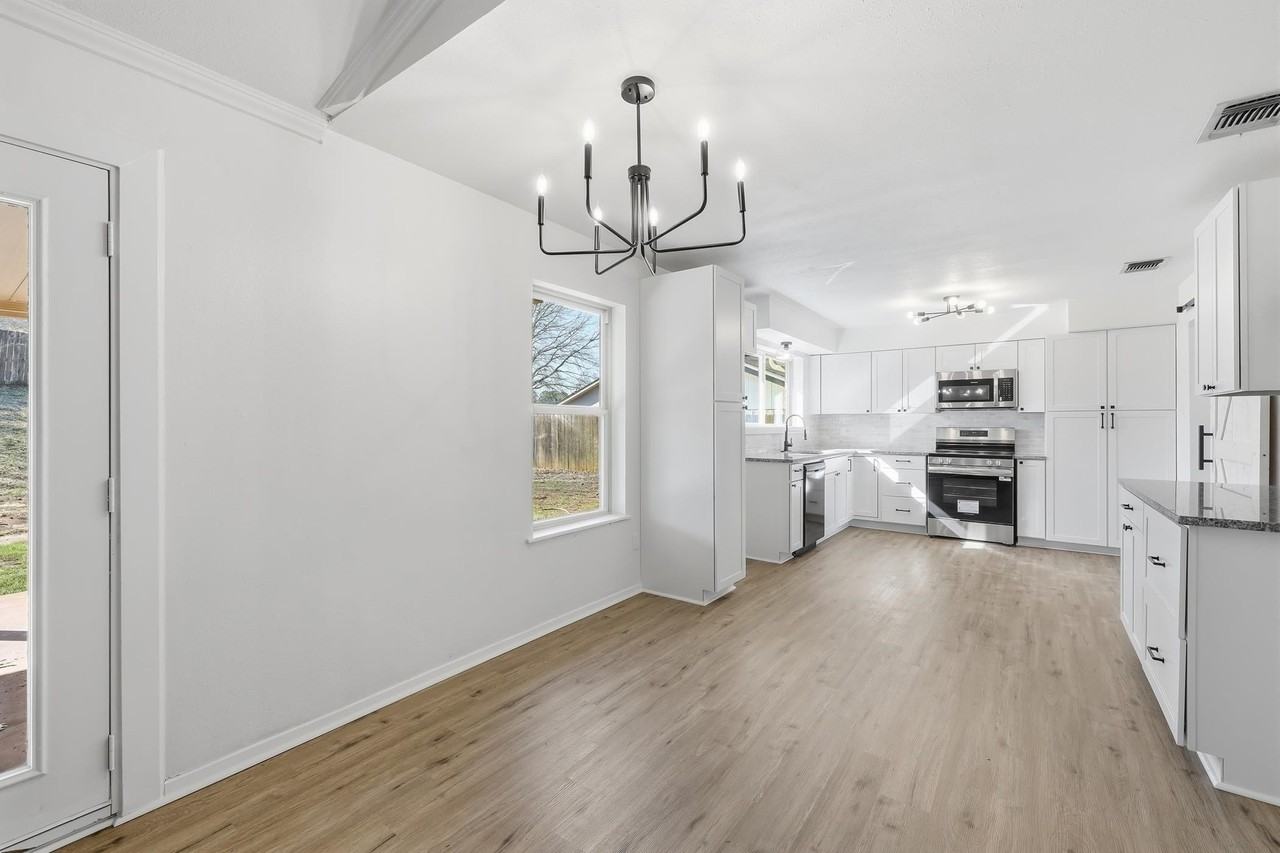 107 Janet Kay Dr - Photo 6 of 27