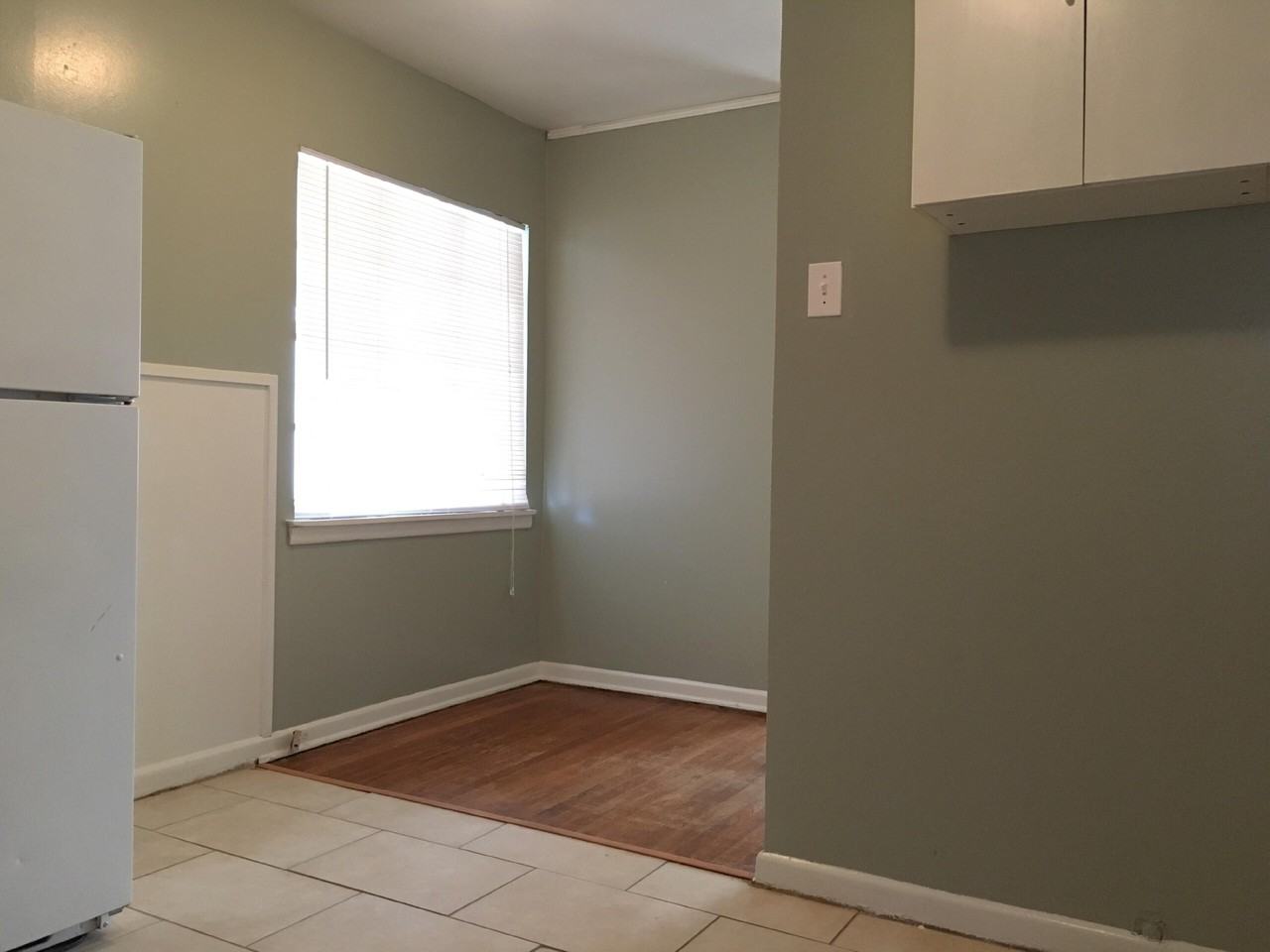 4618 Detroit Ave - Photo 5 of 12