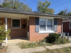 1469 Huntsville Dr #B - Photo 1 of 1