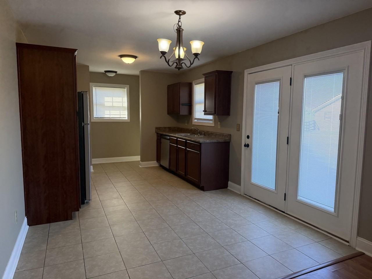 7004 Golgotha Dr - Photo 7 of 17