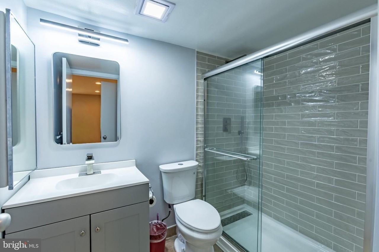 3 Stonehenge Cir - Photo 4 of 25