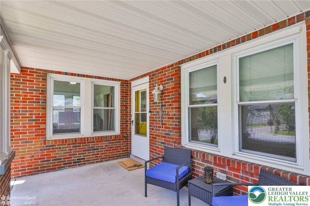 1635 E Emmaus Ave #1 - Photo 6 of 49
