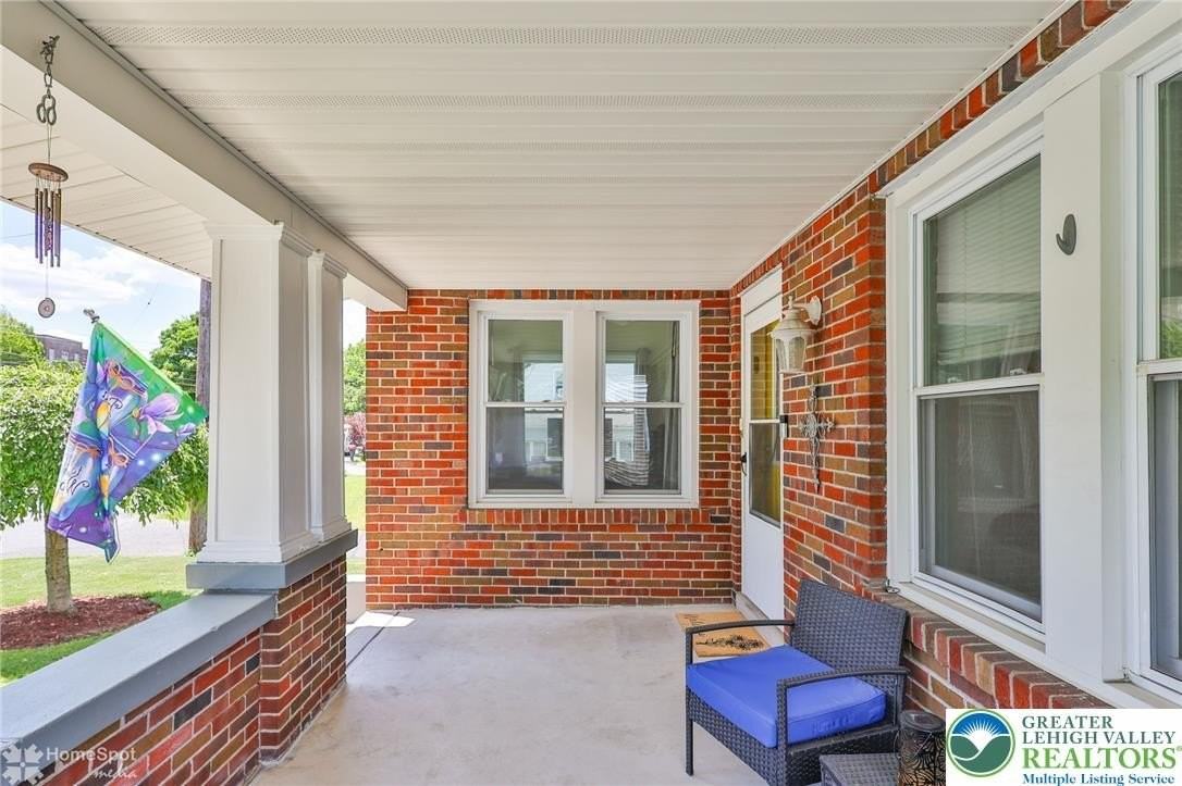 1635 E Emmaus Ave #1 - Photo 7 of 49