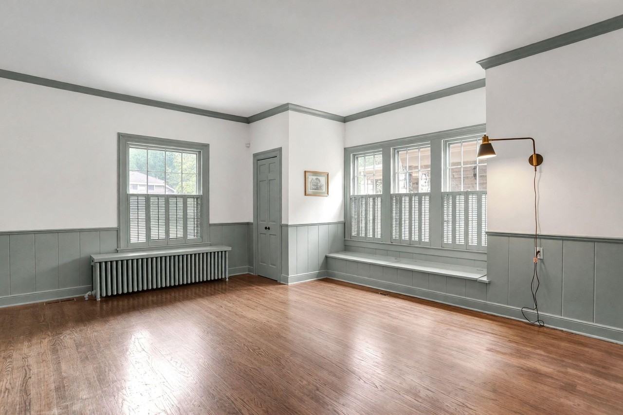 1618 Harbert Ave - Photo 7 of 32